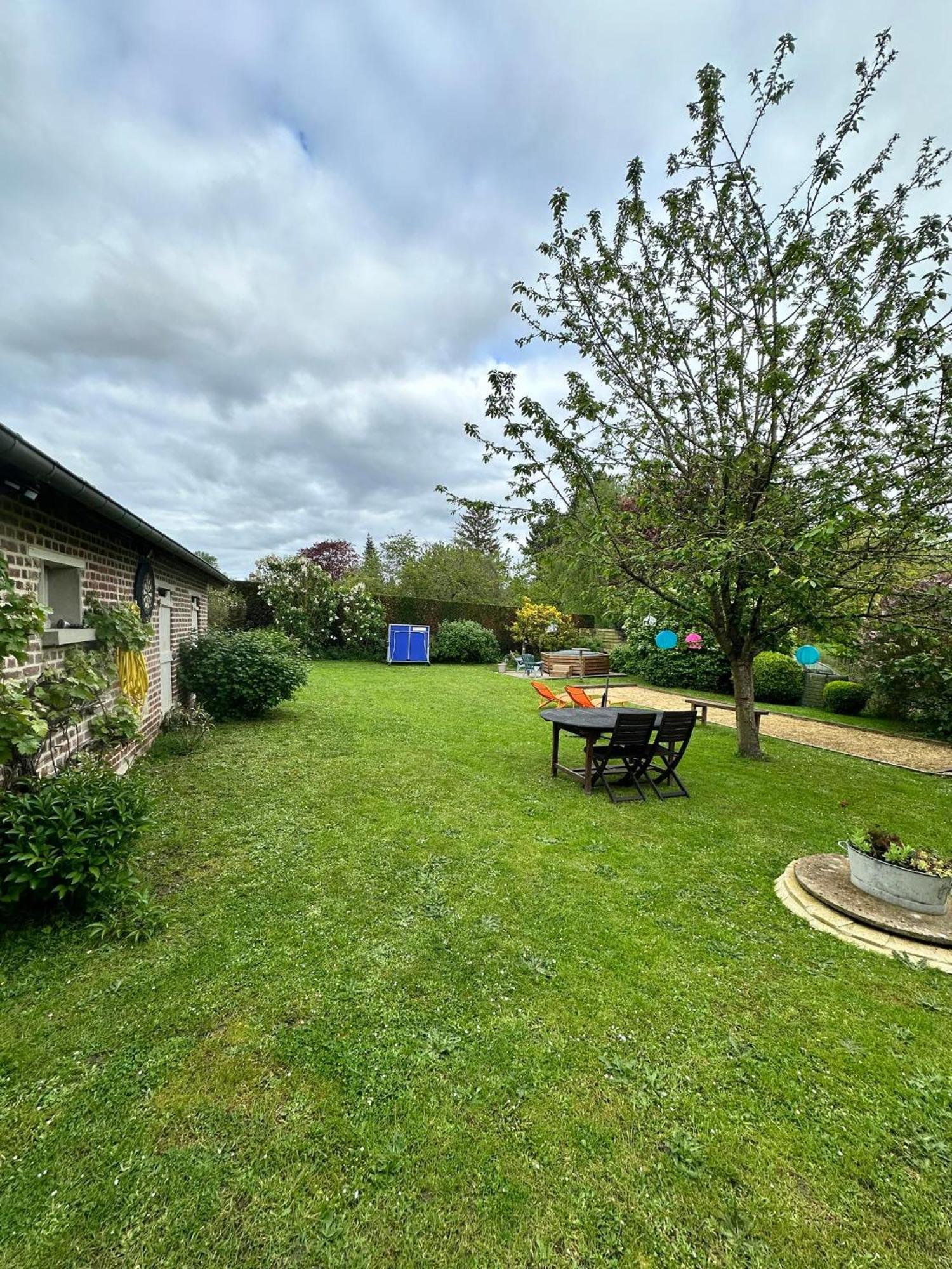 Gite Cosy Green Chevincourt Exterior foto